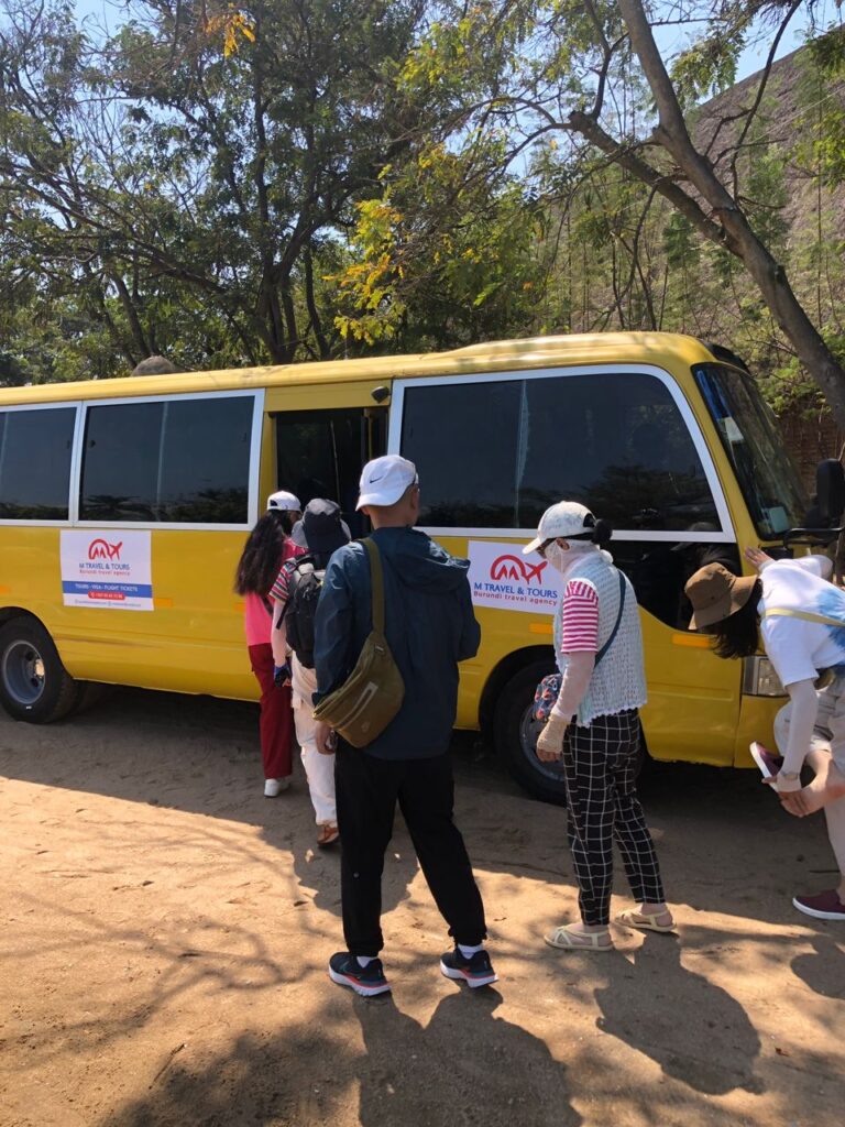 Burundi Travel Agency for Safari, Culture & Lake Tours