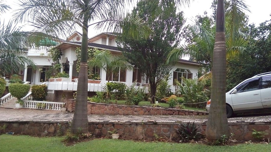 Best Places to Stay in Burundi